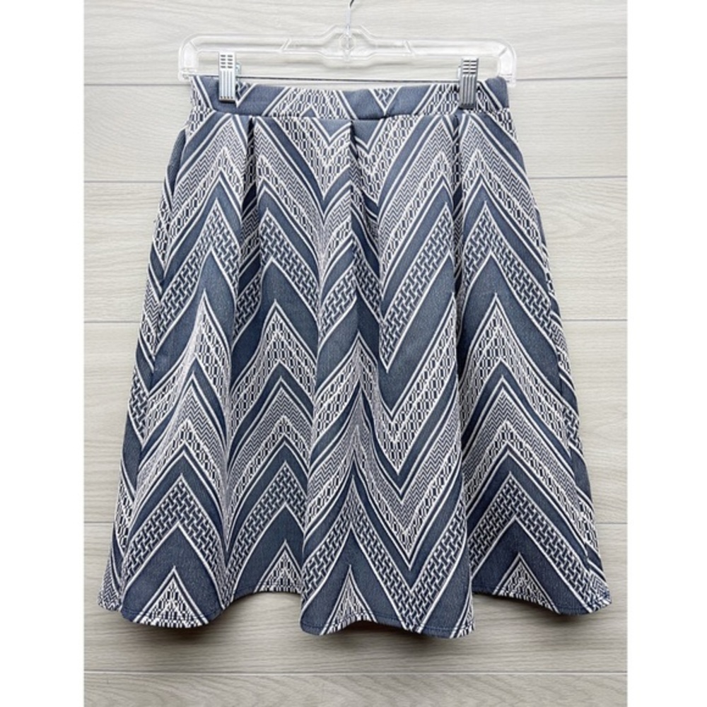 Joe B. Skirt